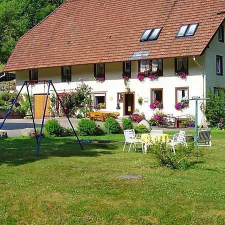 Appartement Country Style Flat With Garden à Triberg im Schwarzwald Extérieur photo