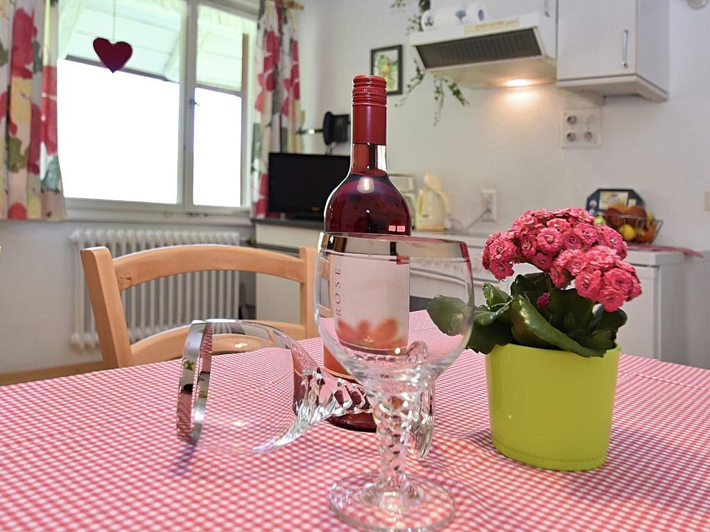 Appartement Country Style Flat With Garden à Triberg im Schwarzwald Chambre photo